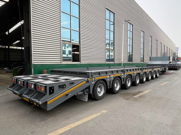 1 Pull-Out Folding Hydraulic Ladder Low Flatbed Semi-Trailer