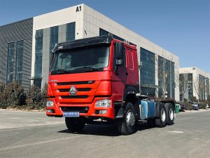 Sinotruk HOWO A7 6x4 Tractor（Red）